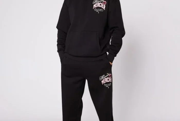 How Does the Mercier Tracksuit Compare to Other Tracksuits?