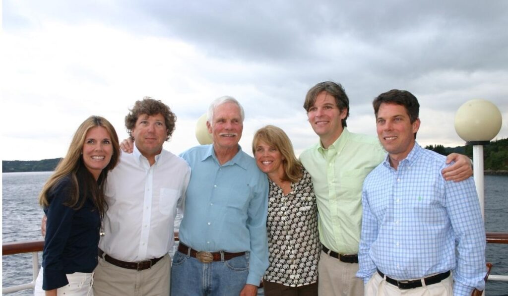 Robert Edward Turner IV