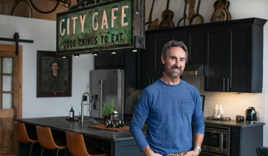 mike wolfe columbia tn