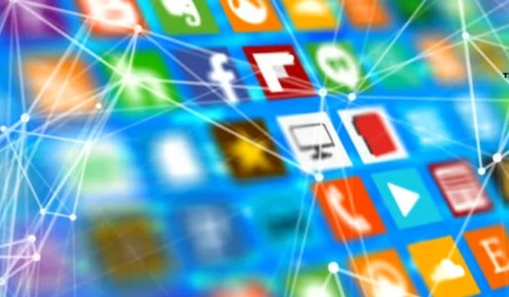 fameblogs email address info