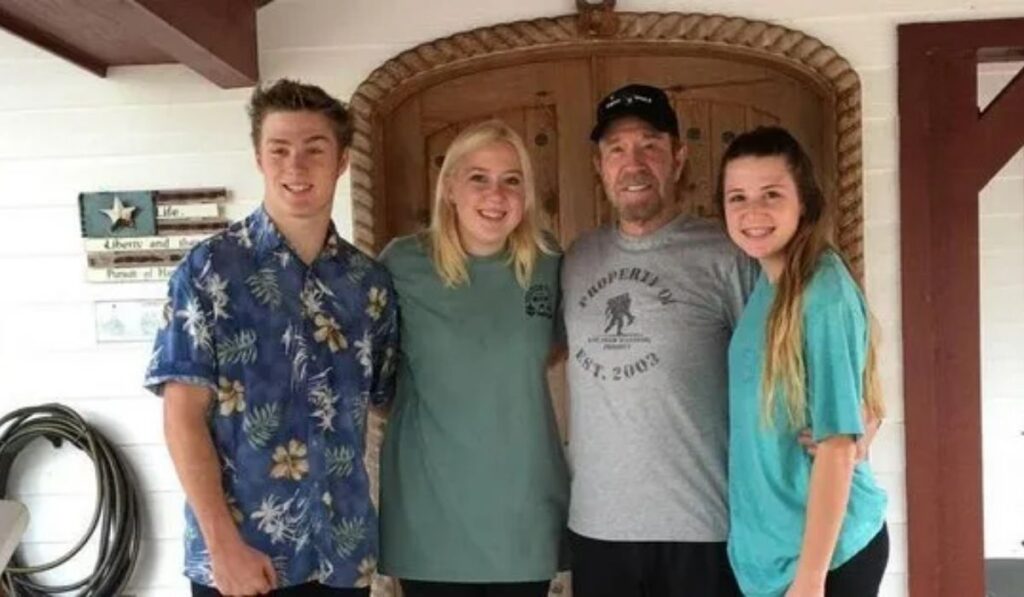 chuck norris grandchildren