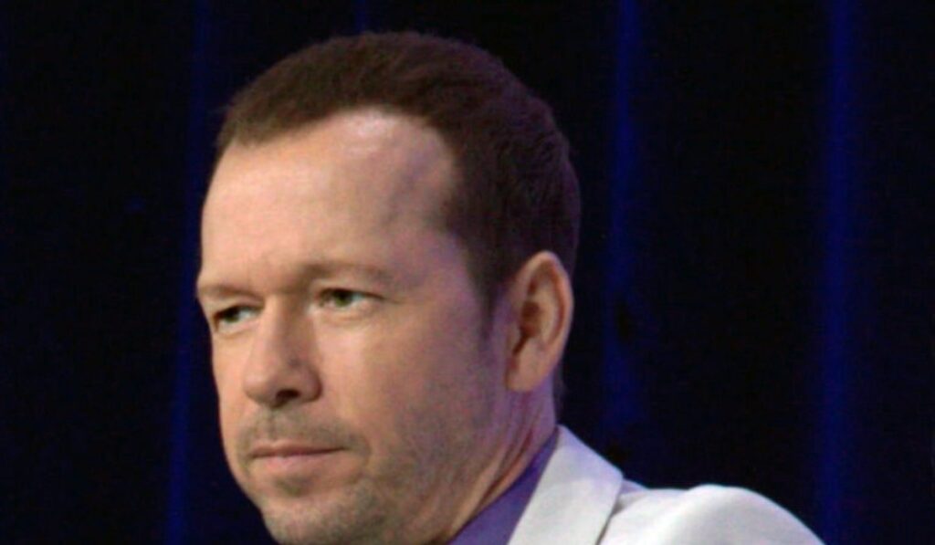 how old is donnie wahlberg